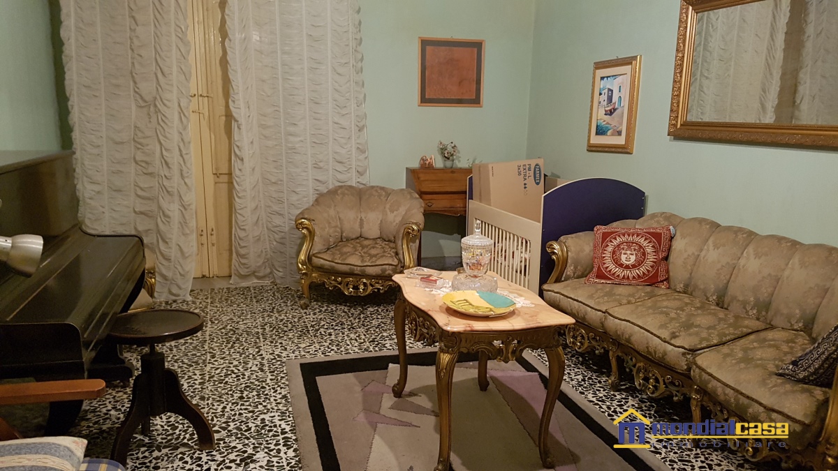 Stabile intero - Palazzo PACHINO vendita  Pachino  Mondialcasa Immobiliare srl
