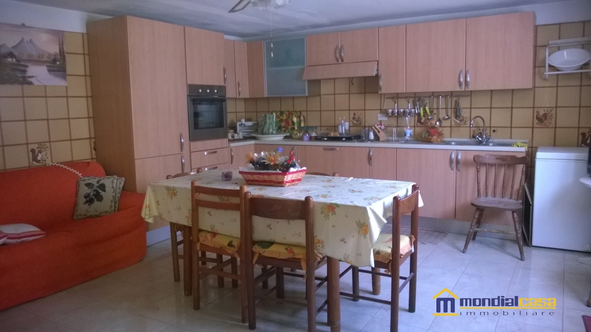 Stabile intero - Palazzo PACHINO vendita  Pachino  Mondialcasa Immobiliare srl