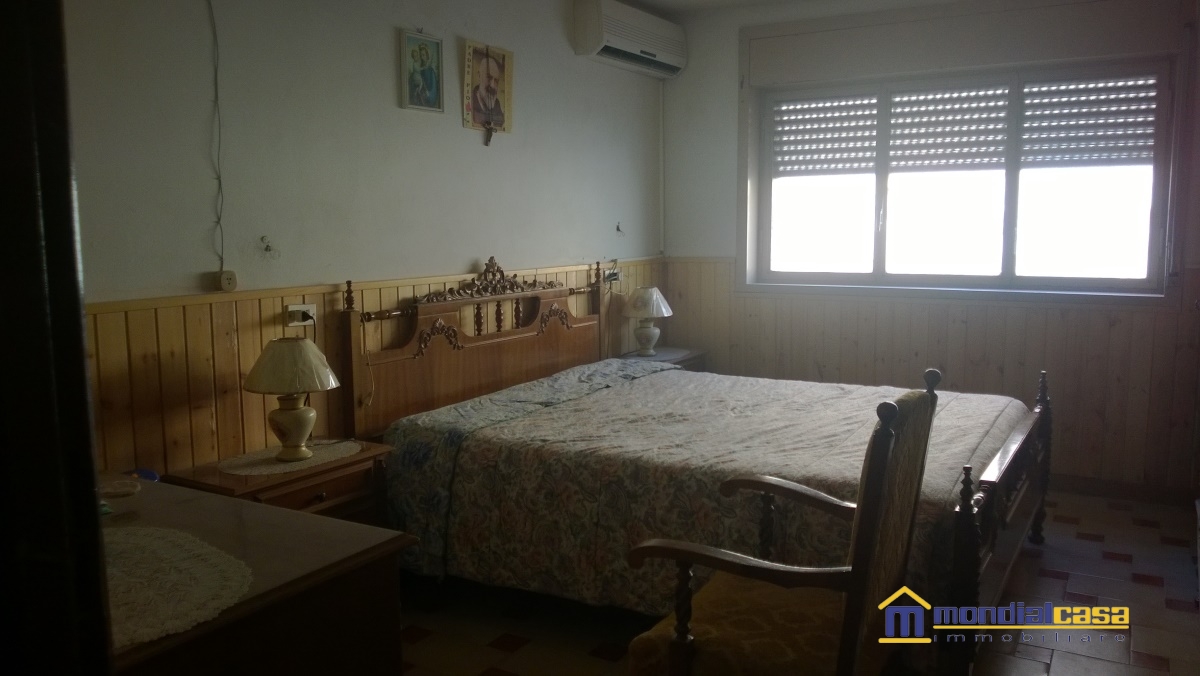 Stabile intero - Palazzo PACHINO vendita  Pachino  Mondialcasa Immobiliare srl