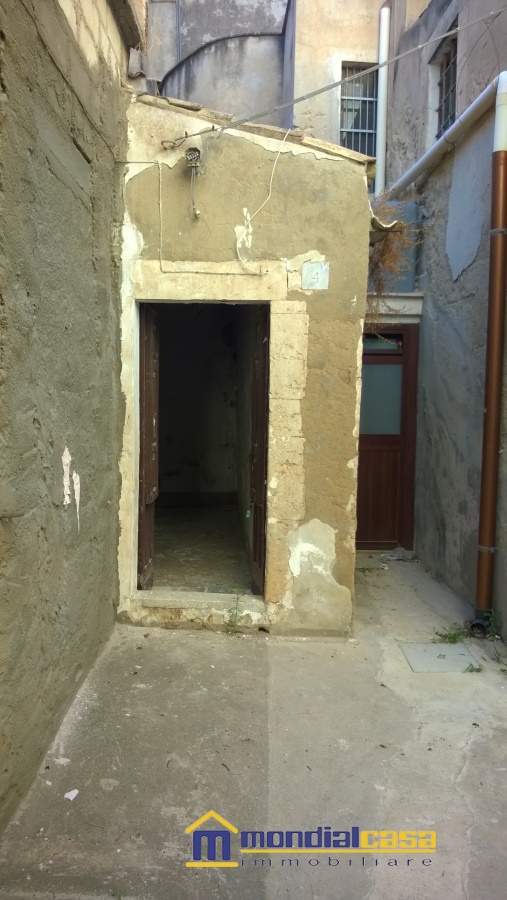 Stabile intero - Palazzo NOTO vendita  Noto  Mondialcasa Immobiliare srl