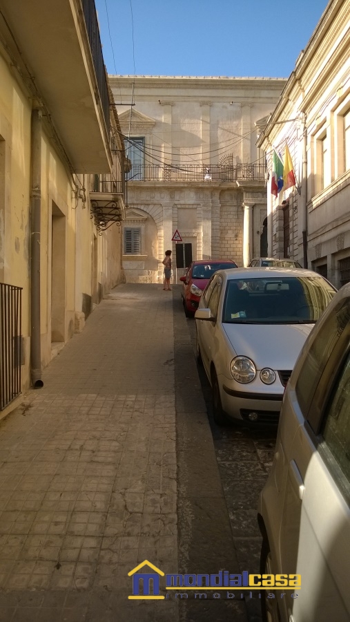  noto vendita quart: noto mondialcasa immobiliare srl