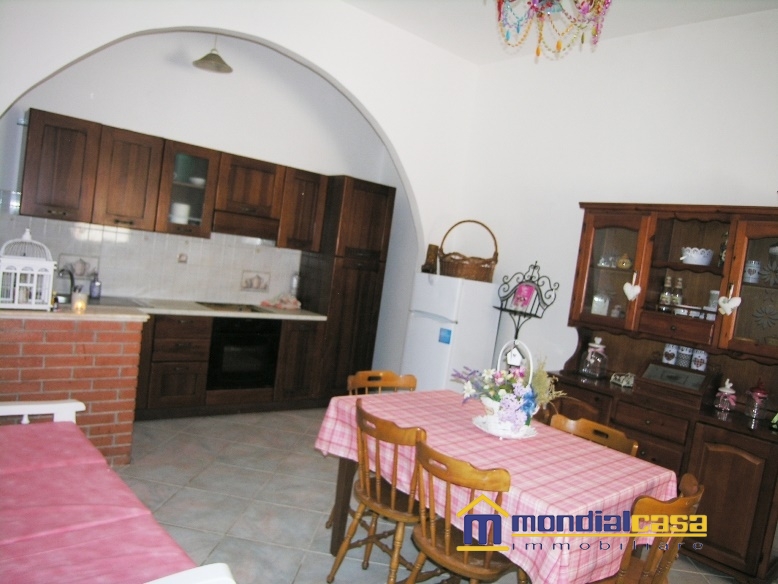 Stabile intero - Palazzo PACHINO vendita  Pachino  Mondialcasa Immobiliare srl