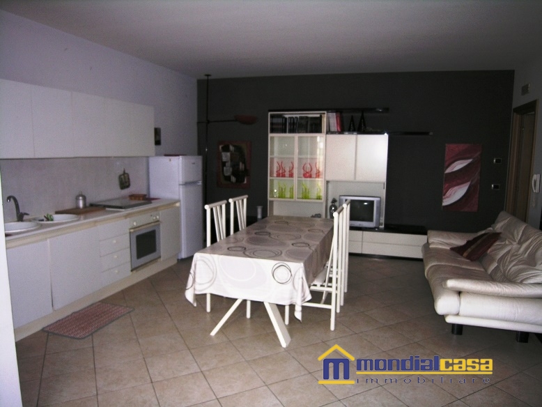 Stabile intero - Palazzo PACHINO vendita  Pachino  Mondialcasa Immobiliare srl