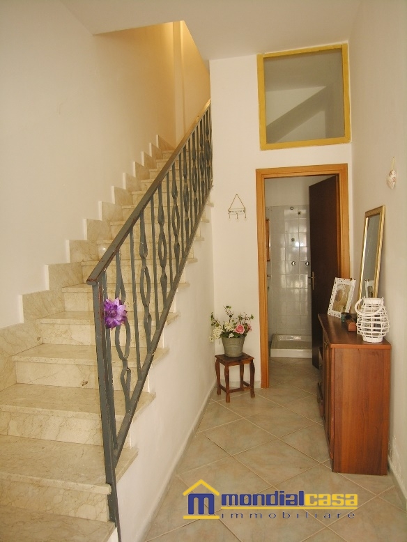 Stabile intero - Palazzo PACHINO vendita  Pachino  Mondialcasa Immobiliare srl