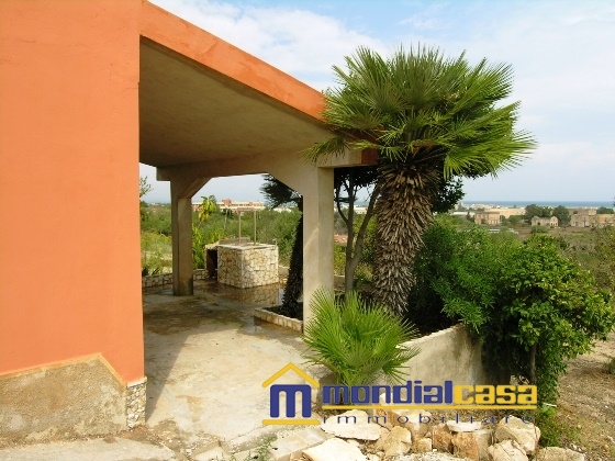 Stabile intero - Palazzo PACHINO vendita  Pachino  Mondialcasa Immobiliare srl