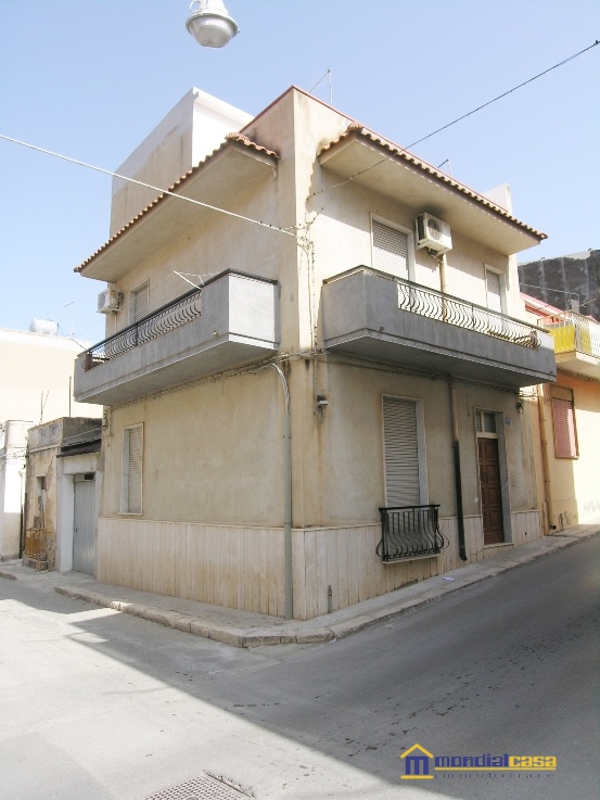 stabile intero - palazzo pachino vendita  pachino  mondialcasa immobiliare srl