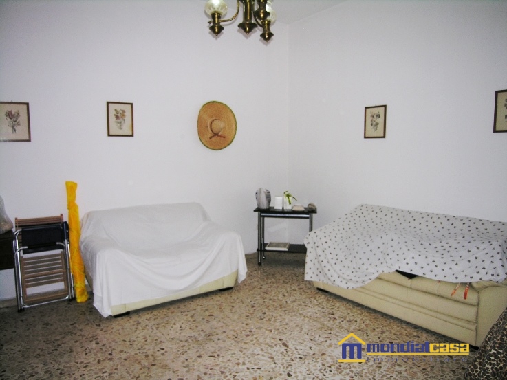 Stabile intero - Palazzo PACHINO vendita  Pachino  Mondialcasa Immobiliare srl