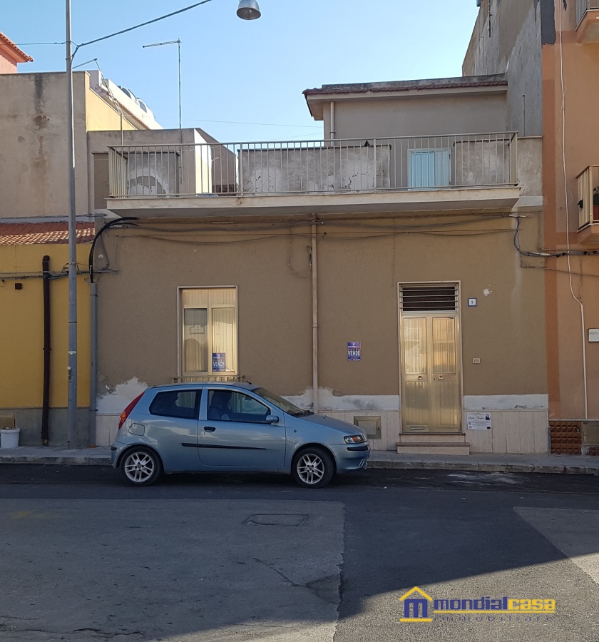 Stabile intero - Palazzo PORTOPALO DI CAPO PASSERO vendita  Portopalo di Capo Passero  Mondialcasa Immobiliare srl